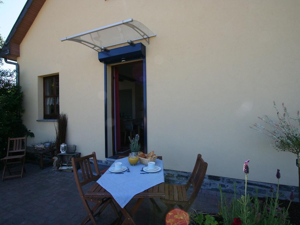 Peaceful Cottage In Ardennes With Private Terrace Bastogne Eksteriør billede
