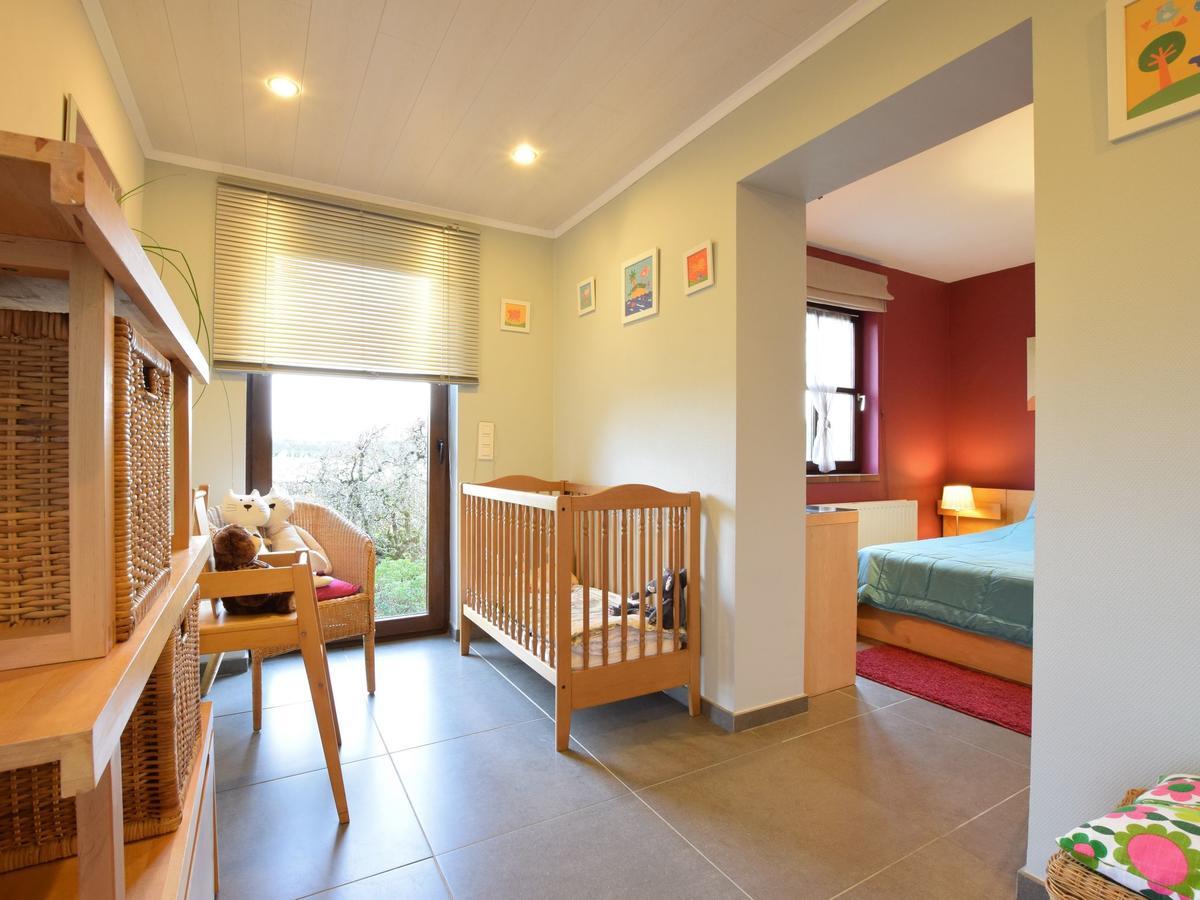Peaceful Cottage In Ardennes With Private Terrace Bastogne Eksteriør billede