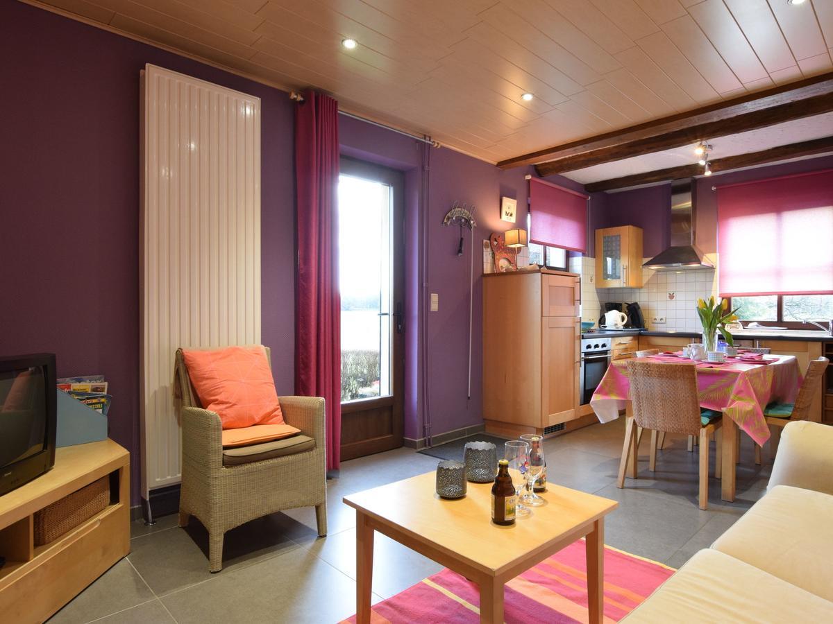 Peaceful Cottage In Ardennes With Private Terrace Bastogne Eksteriør billede
